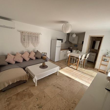 Maison De Vacances En Campagne Cavaillon Extérieur photo